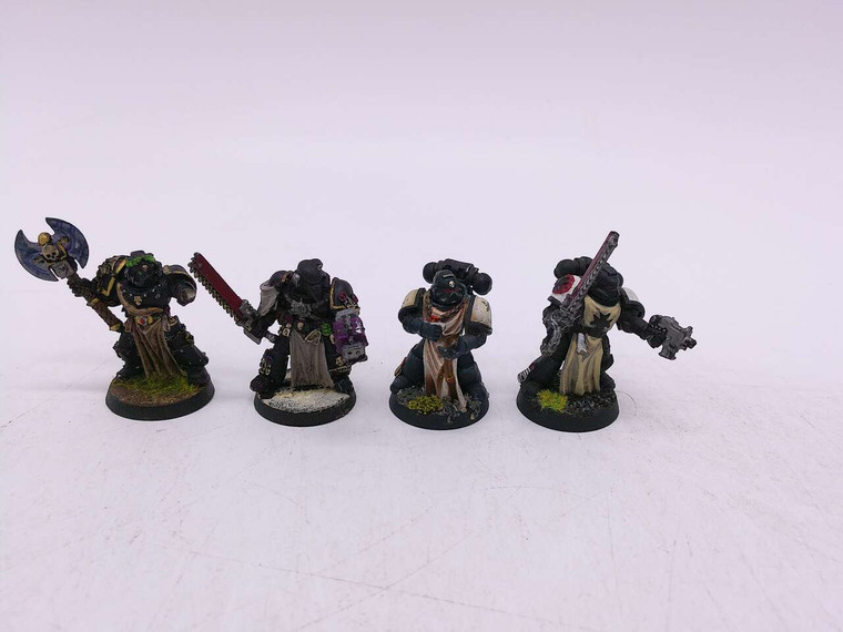 4 x Black Templar Space Marine Lot (missing some bits,oop)