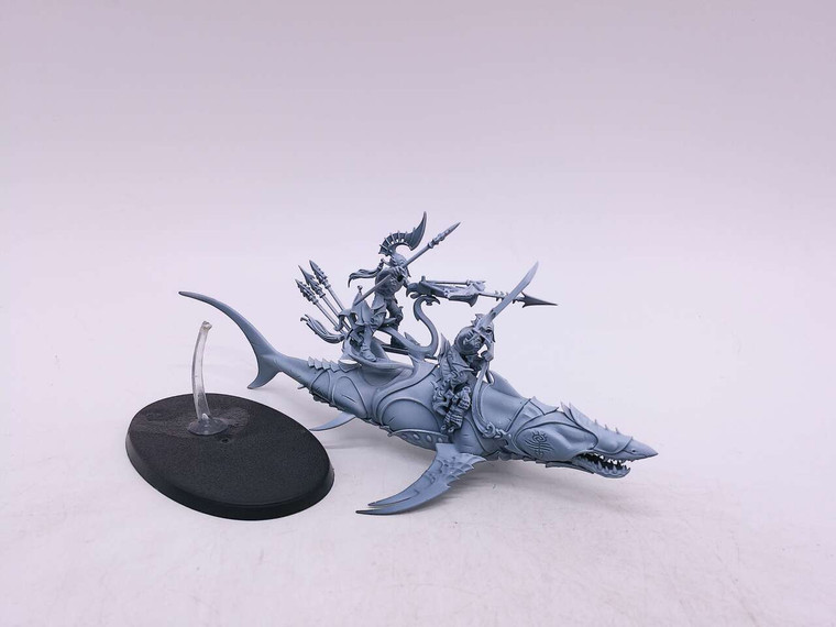 1 x Akhelian Allopex