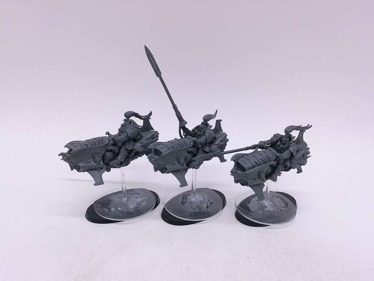 3 x Vertus Praetors