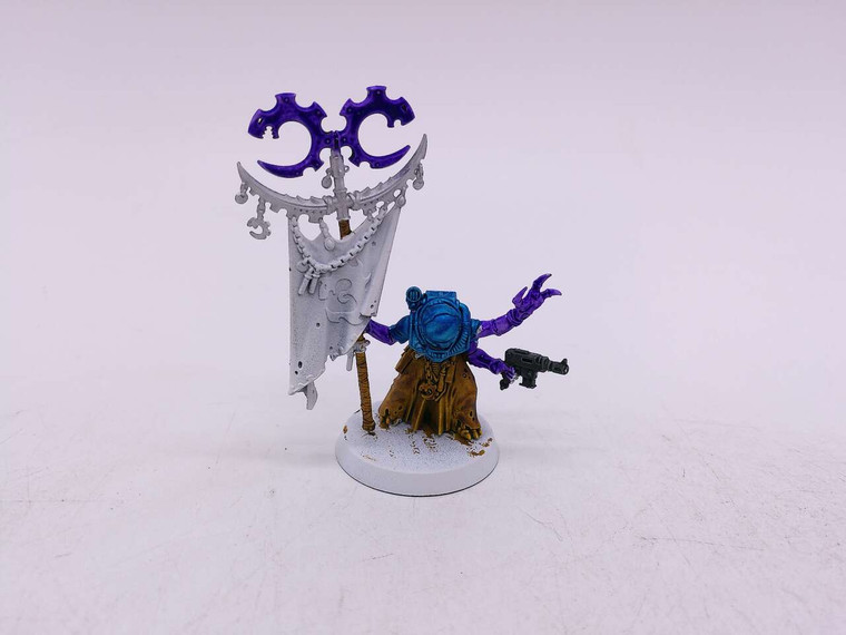 1 x Acolyte Iconward