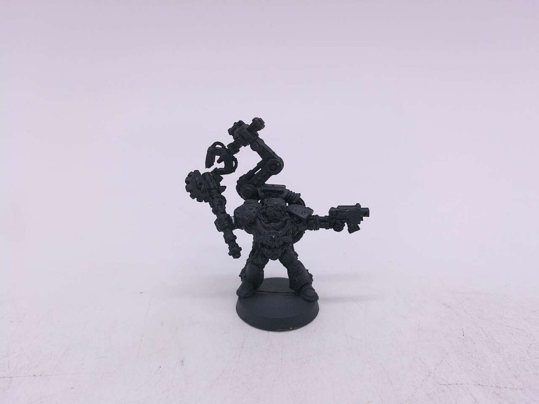1 x Techmarine (metal,oop)
