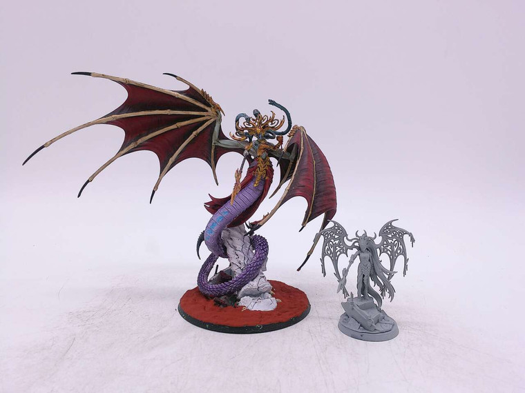 1 x Morathi-Khaine and The Shadow Queen