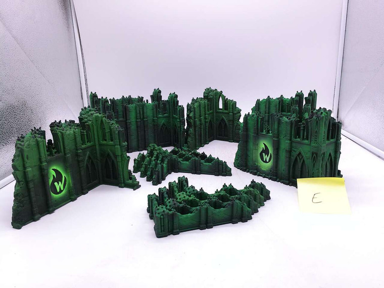 1 x Warhammer 40k 10th Edition Terrain Set (E, painted green/green)