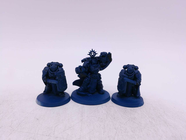 3 x Marneus Calgar & Victrix Honour Guard (oop)