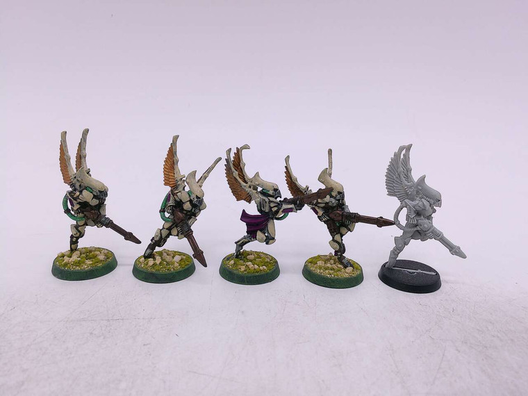 5 x Swooping Hawks (oop)