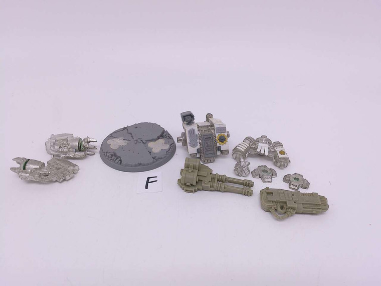 1 x Custom Venerable Dreadnought (F, partially assembled)