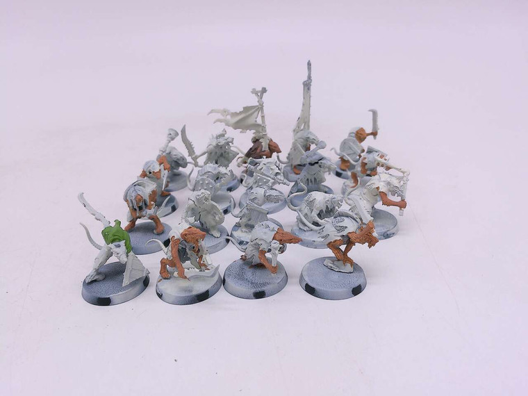 19 x Clanrats