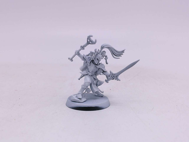 1 x Scinari Loreseeker