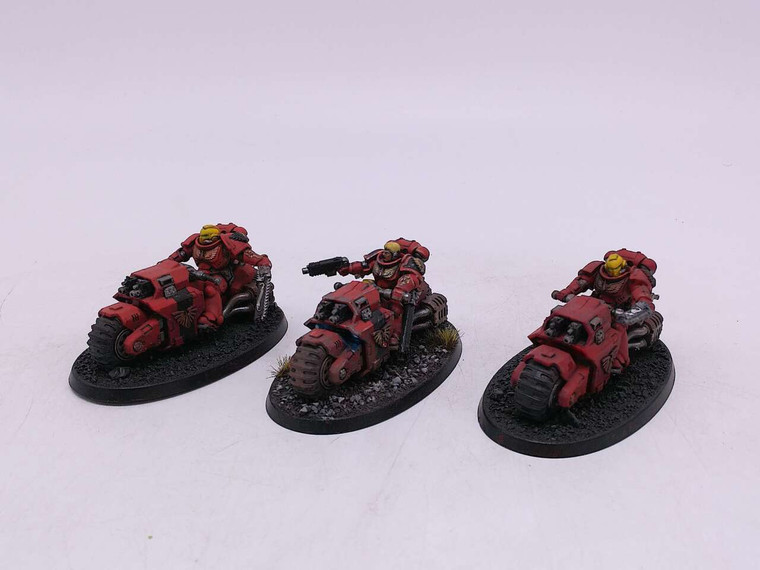 3 x Outriders (oop,red)