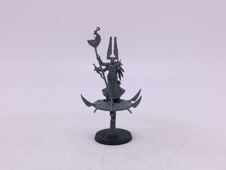 1 x Gaunt Summoner on Disc of Tzeentch