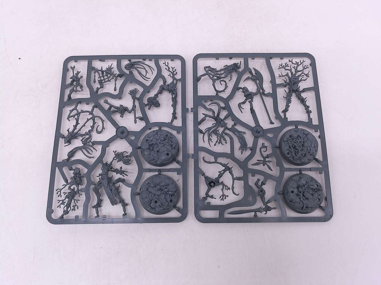 4 x Ylthari's Guardians (NoS)