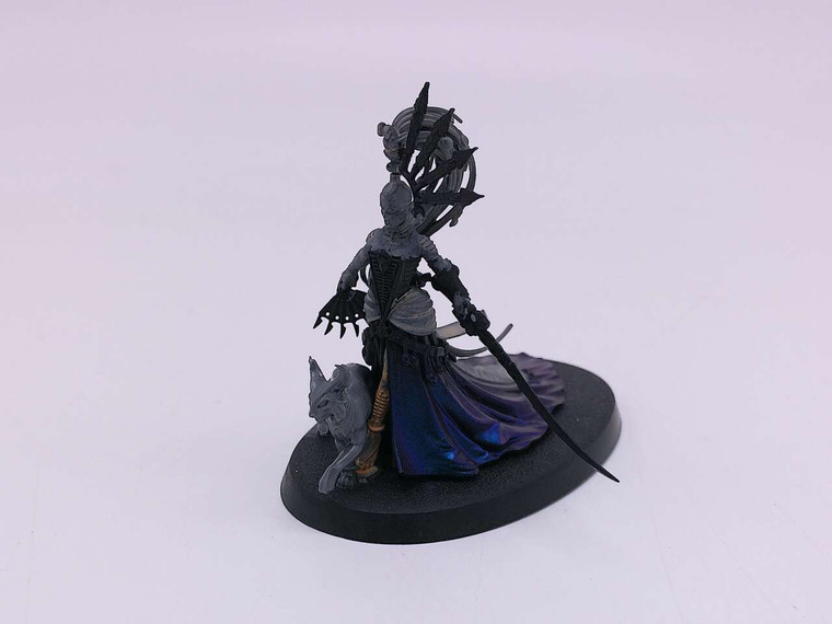 1 x Yvraine