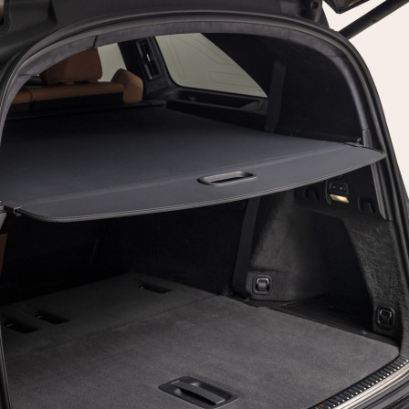 Lucid Gravity Retractable Cargo Cover