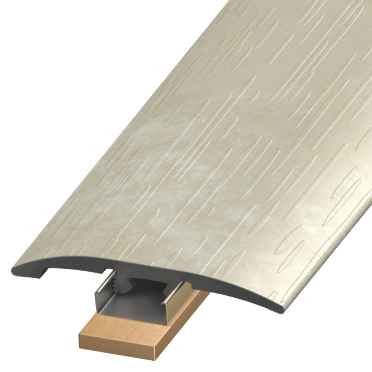 SLT-124254, Breccia