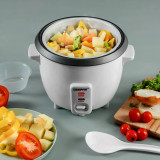 Geepas Electric Rice Cooker 0.6 Ltr 1X6- Chikili.com