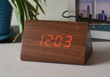 Wood Texture Triangle Desk Clock - Chikili.com