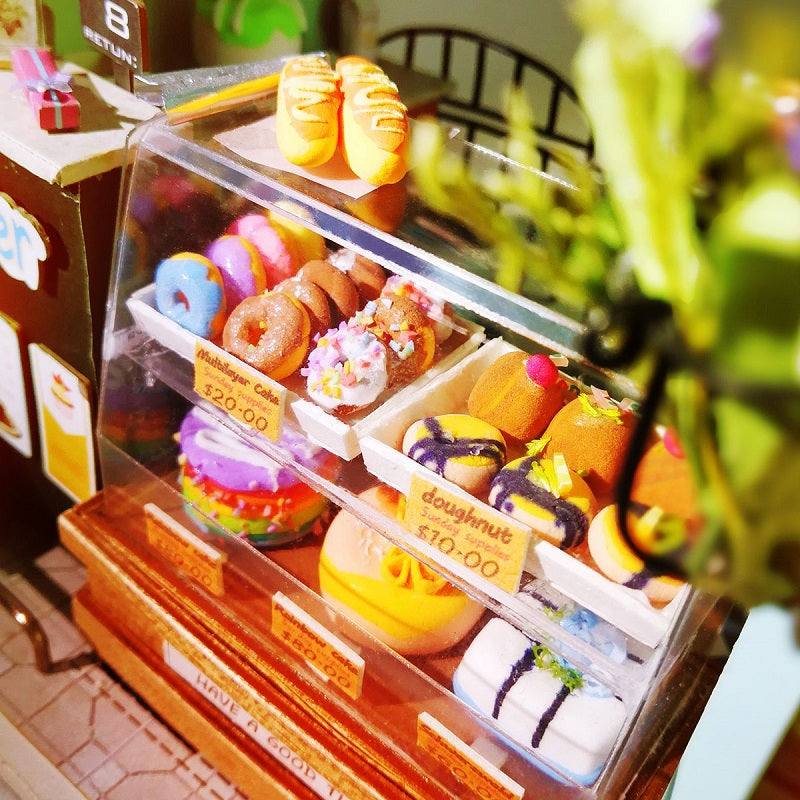 Robotime DIY Miniature Dessert Shop DGM06