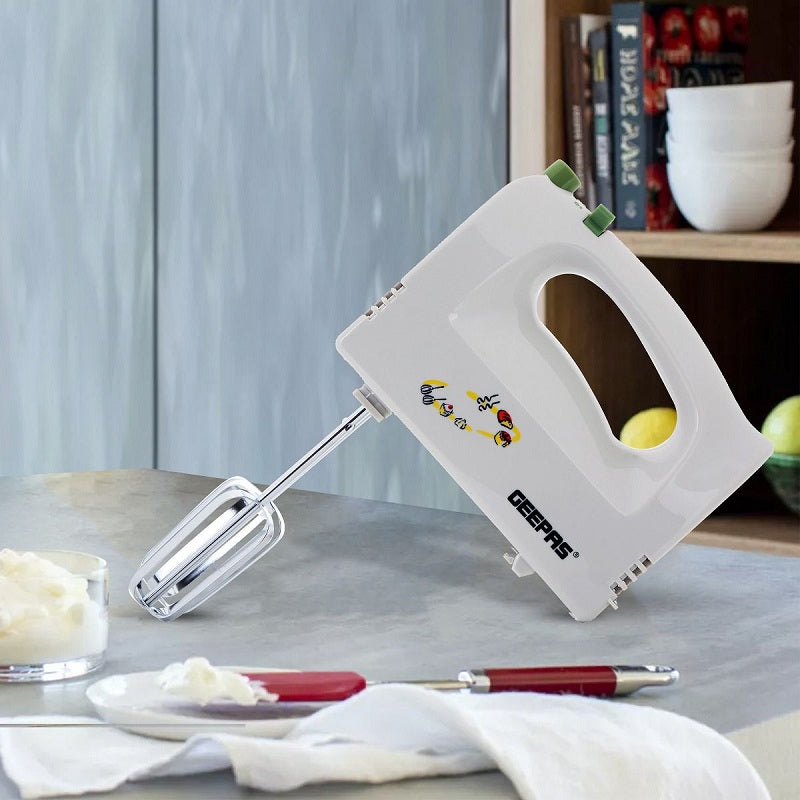 Geepas GHM2001 250W Hand Mixer