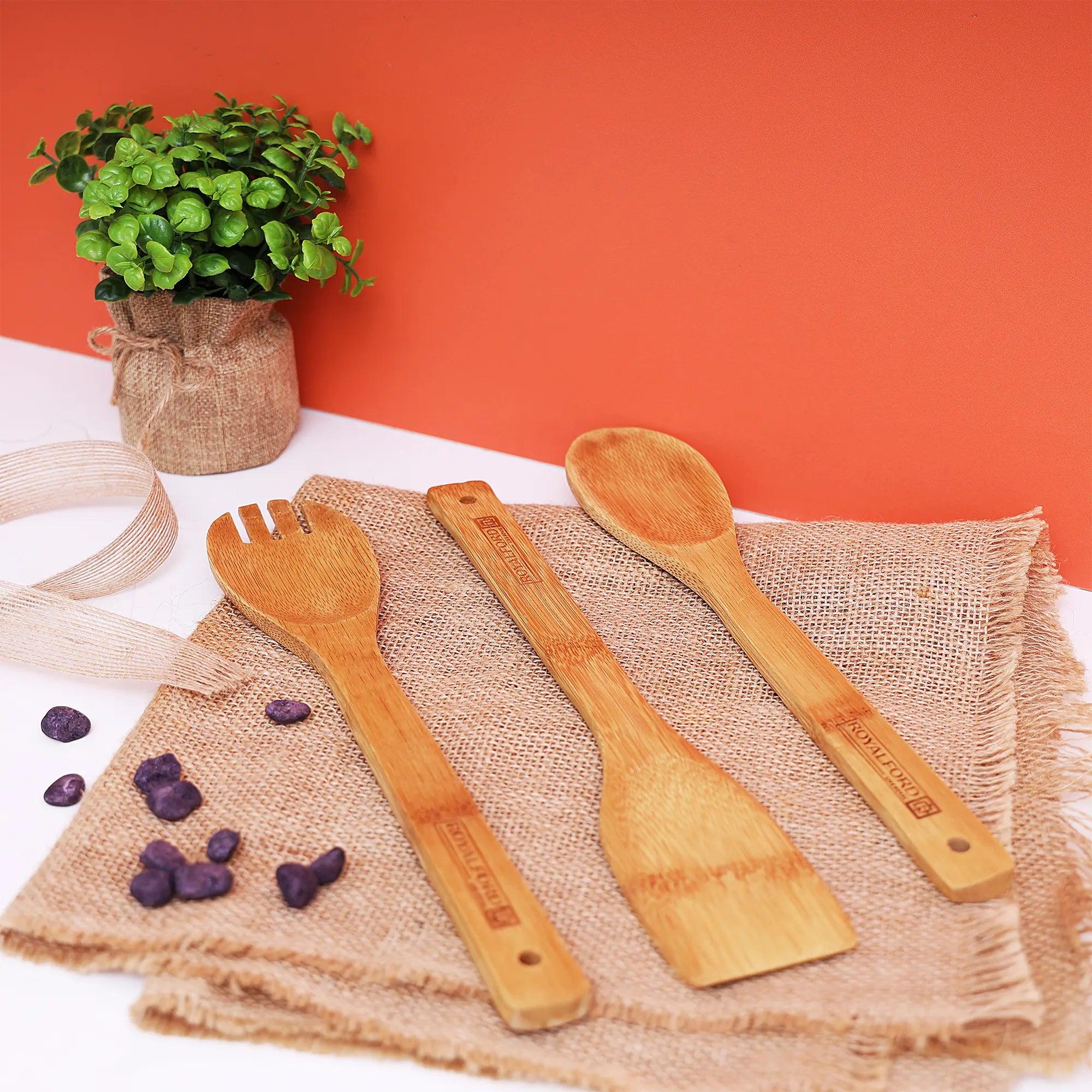 Royalford 3 Pcs Bamboo Kitchen Tools Set 1X48