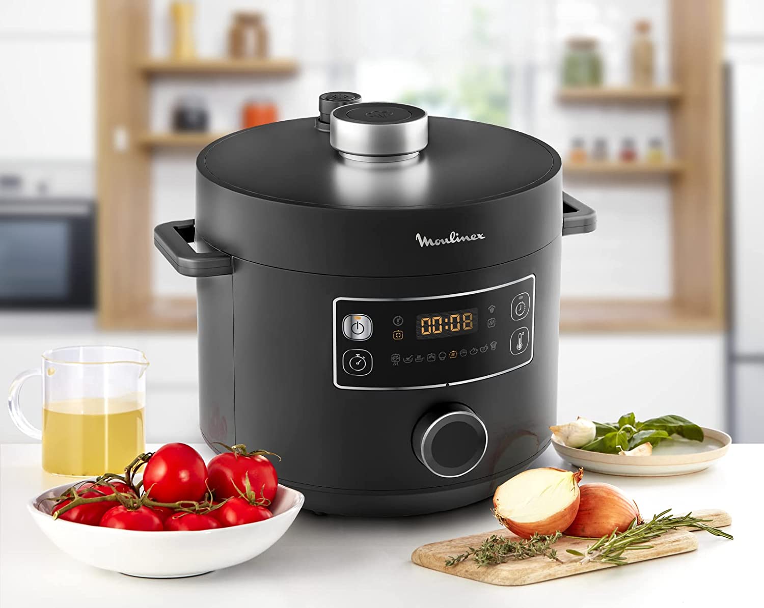 Moulinex Turbo Cuisine Fast Multicooker. Capacity : 5 Ltr . Poer : 915-1090W , 50-60Hz 10 Auto Cooking Programs.
