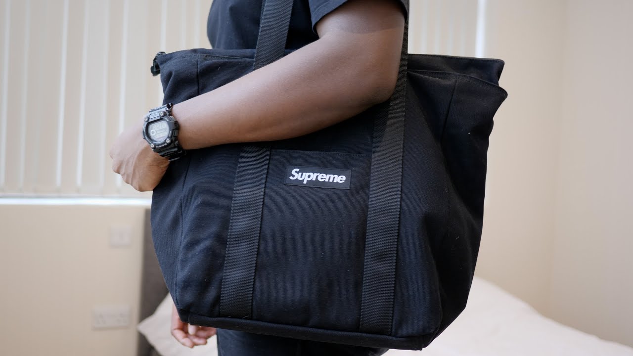 Supreme Canvas Beach Bag (Asstd)