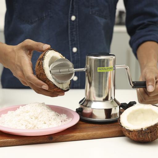Royalford 2Pc Coconut Scrubber1X300 Royalford 2Pc Coconut Scrubber1X300