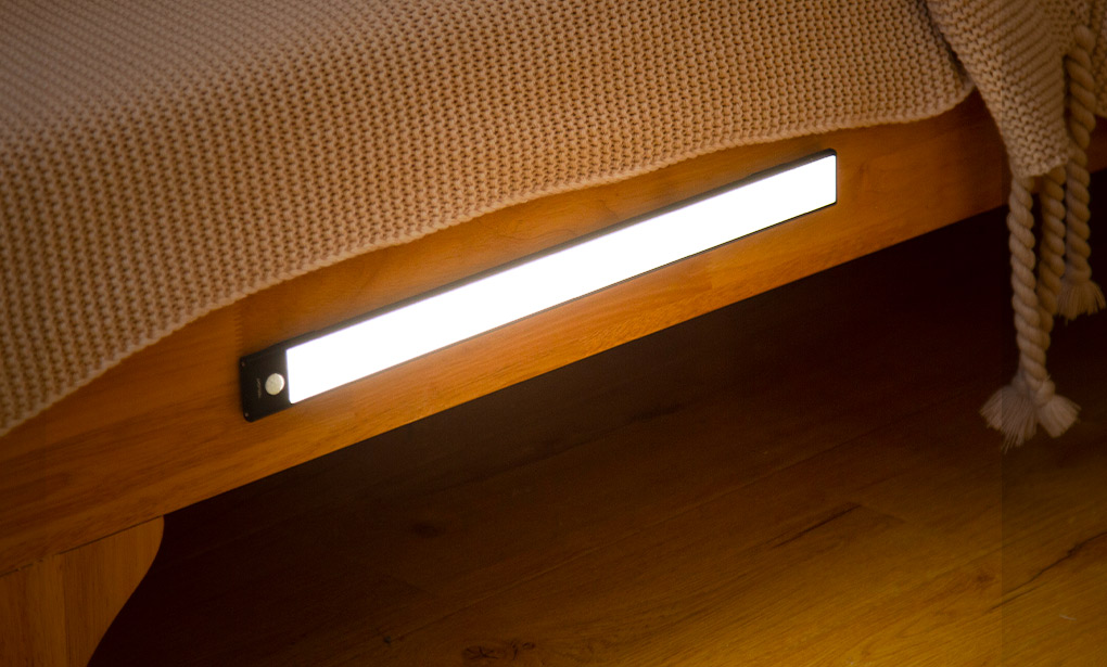 Mi Yeelight Motion Sensor Closet Light A60 (Black) 4000K