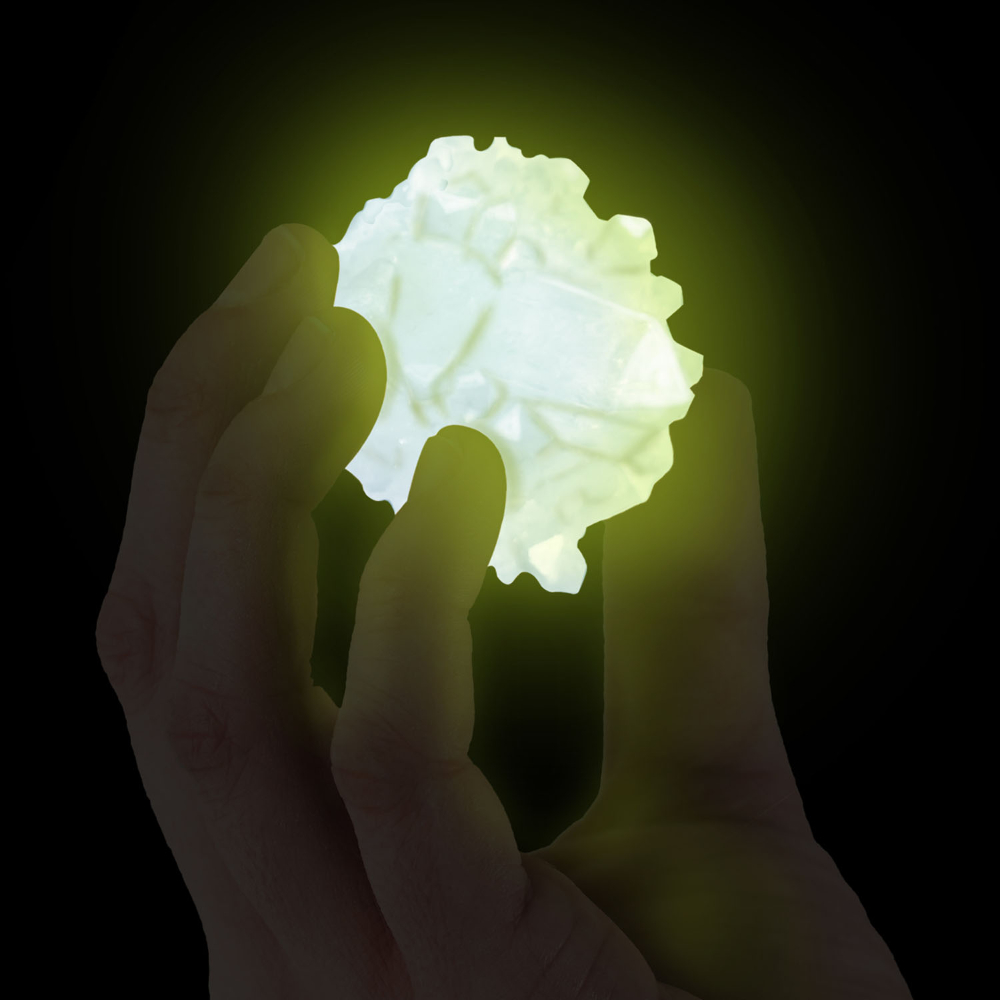 NG GLOW-IN-THE-DARK CRYSTAL LAB