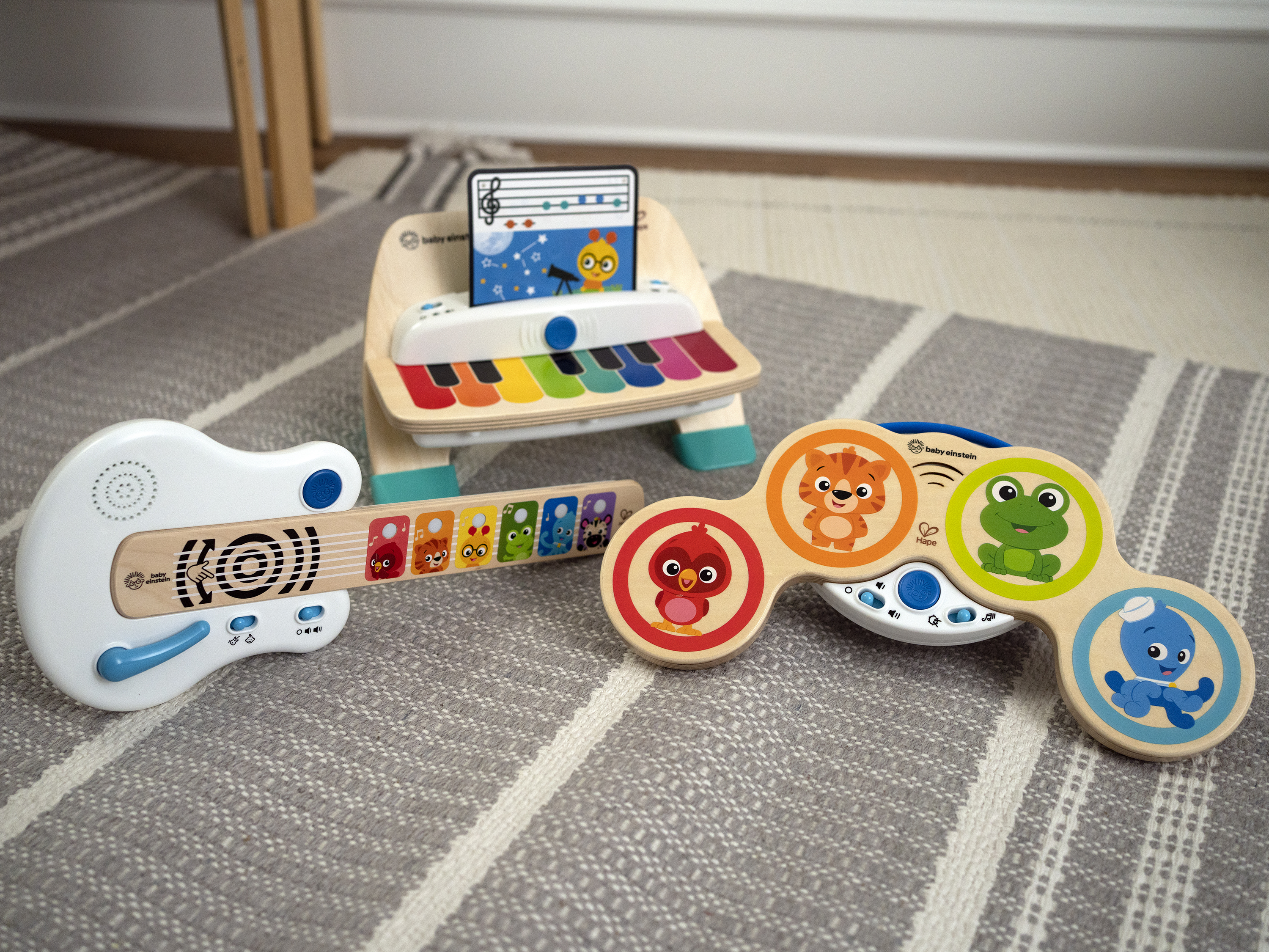 MAGIC TOUCH DRUMS WOODEN MUSICAL TOY