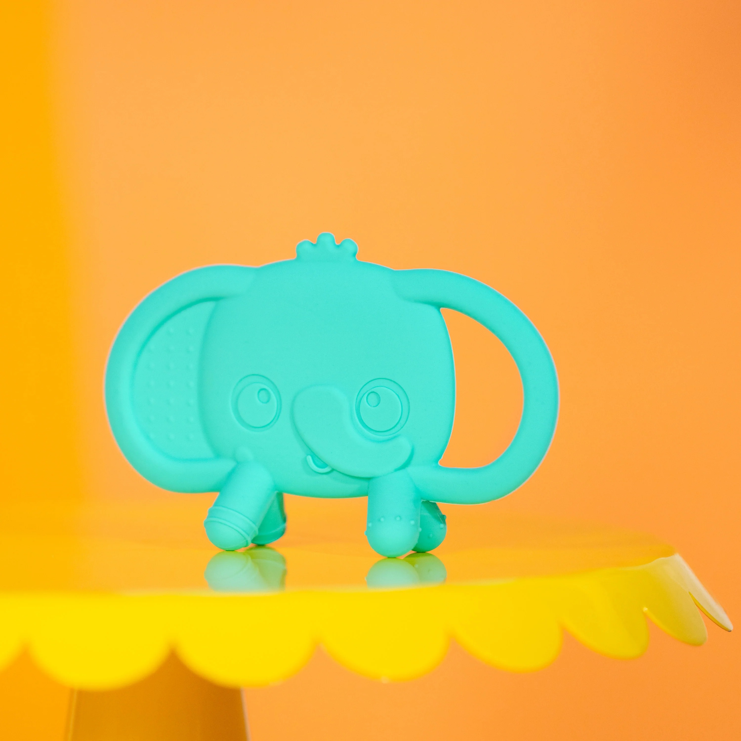 BRIGHT STARTS TAME YOUR TUSKS SILICONE TEETHER