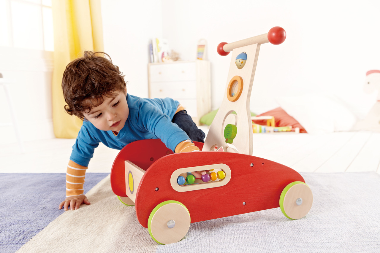 HAPE WONDER WALKER PUSH AND PULL WOODEN TOY
