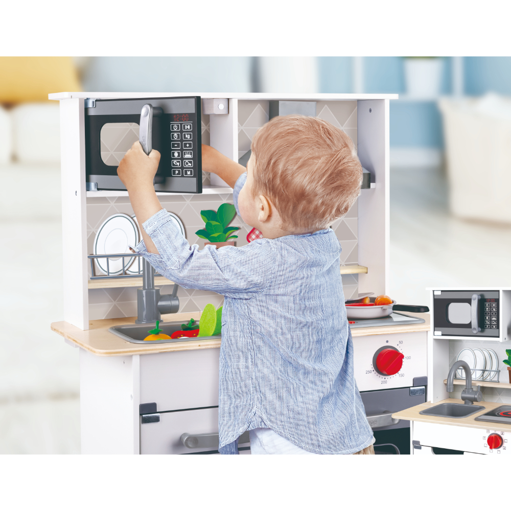SUPER SERVE KITCHEN PLAYSET