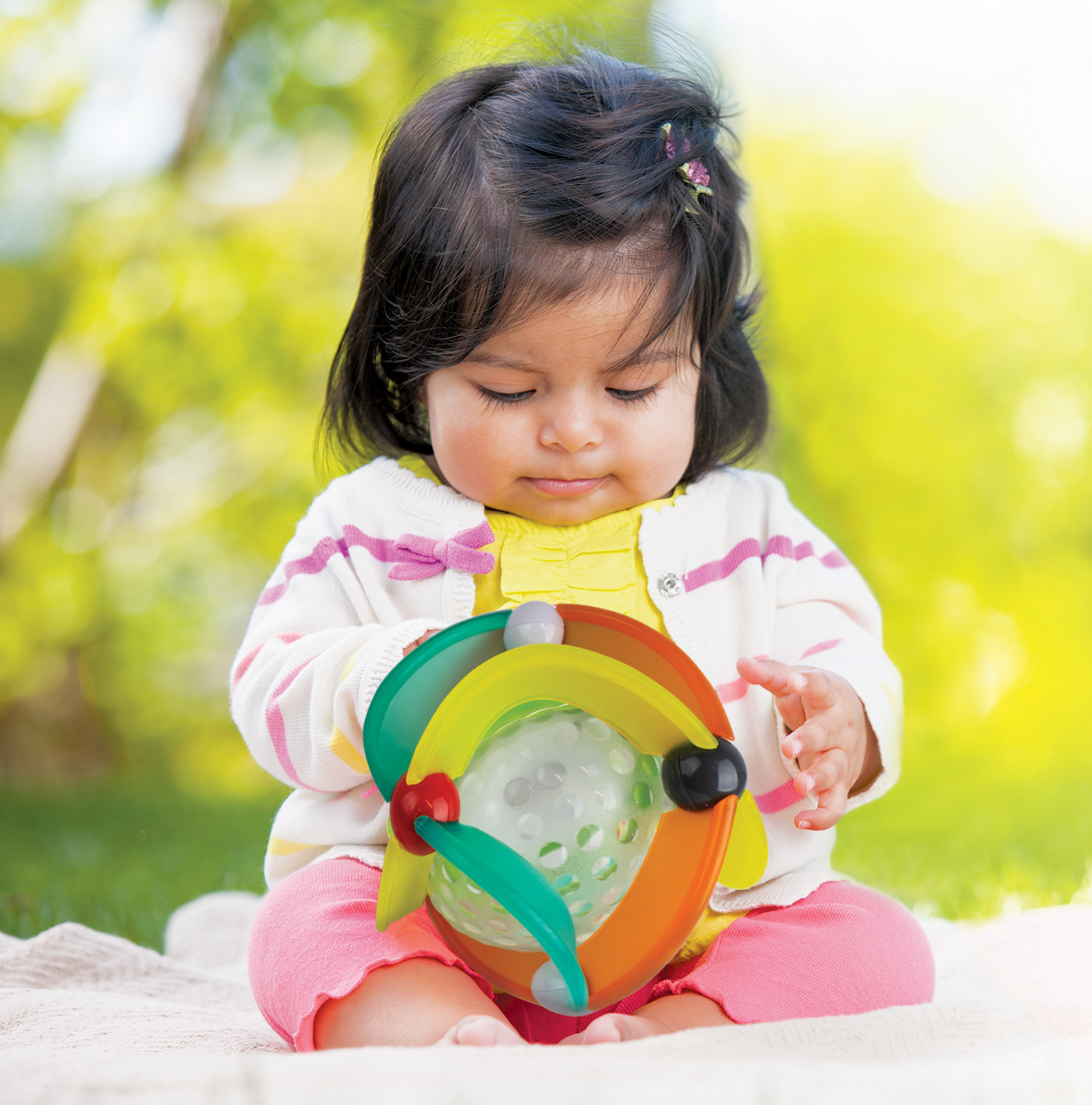 INFANTINO TWINKLE LIGHT & SOUND BALL