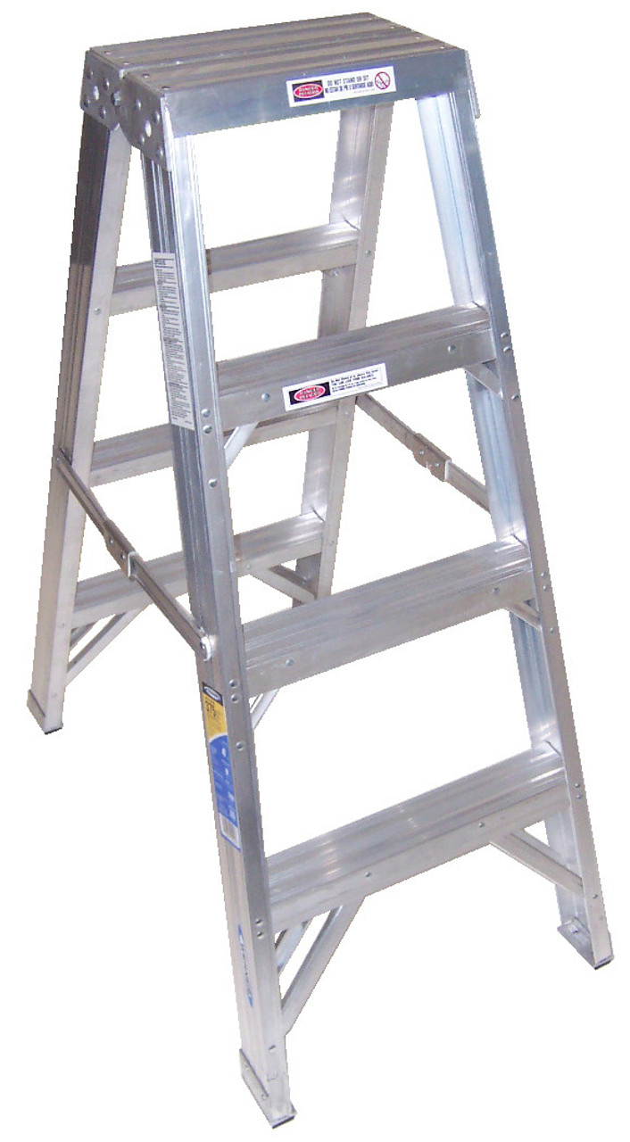 Werner 400 12-ft Aluminum Type 1AA-375-lb Load Capacity Step Ladder