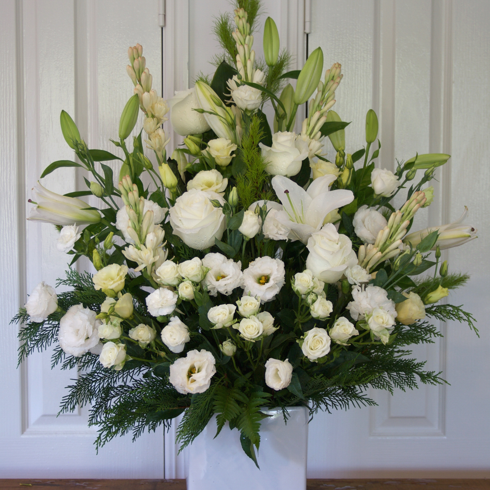 Sympathy Arrangement | Flower Arrangements, Sympathy 7D5