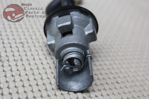 Rear Truck Liftgate Manual Tailgate Lock Cylinder Key Gmc Chevy Jimmy Blazer S10