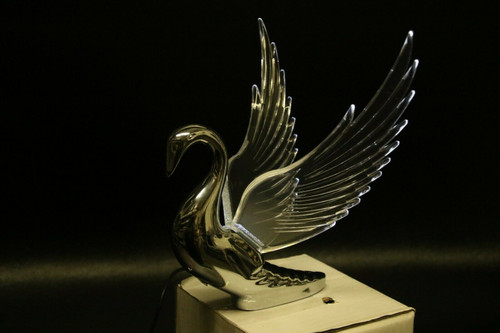 Flying Swan 40'S 50'S Hood Ornament Custom Hot Rod Truck Clear Wings White Led