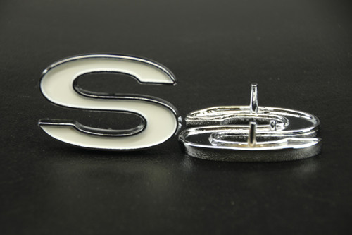 1969-72 Chevrolet Chevy Chevelle El Camino Chrome White SS Fender Emblem Pair