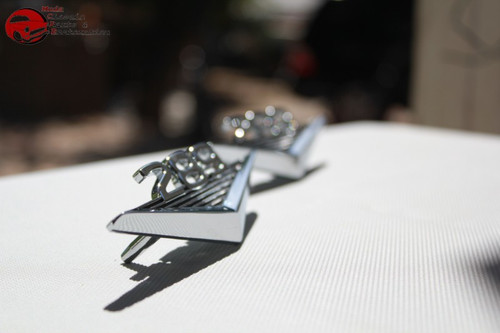 64-66 Mustang 289 V Script Fender Emblem Ornament Pair Stud Mount W Clips Chrome