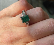 Food Network Star Alex Guarnaschelli Shows Off Emerald Engagement Ring