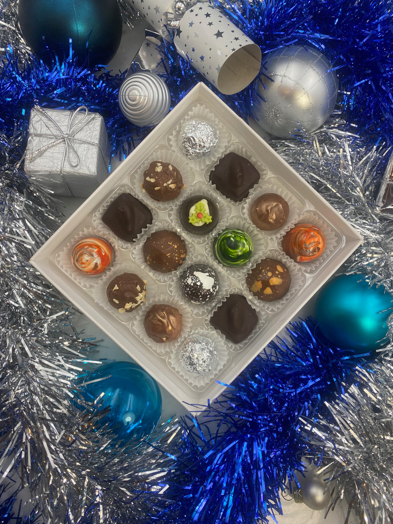 16 Choc Christmas