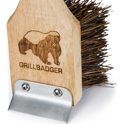 Grill Badger Brush, wooden handle grill cleaning brush with a bear engraving and metal scraper for barbecue cleaning.