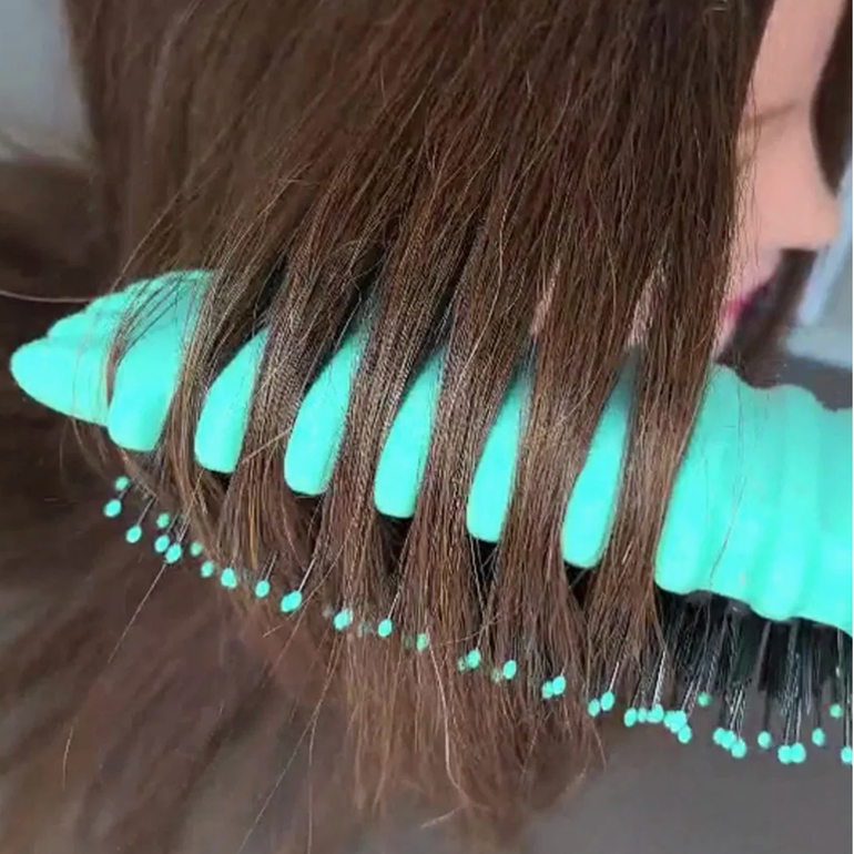 Curl Defining Teal Styling Brush