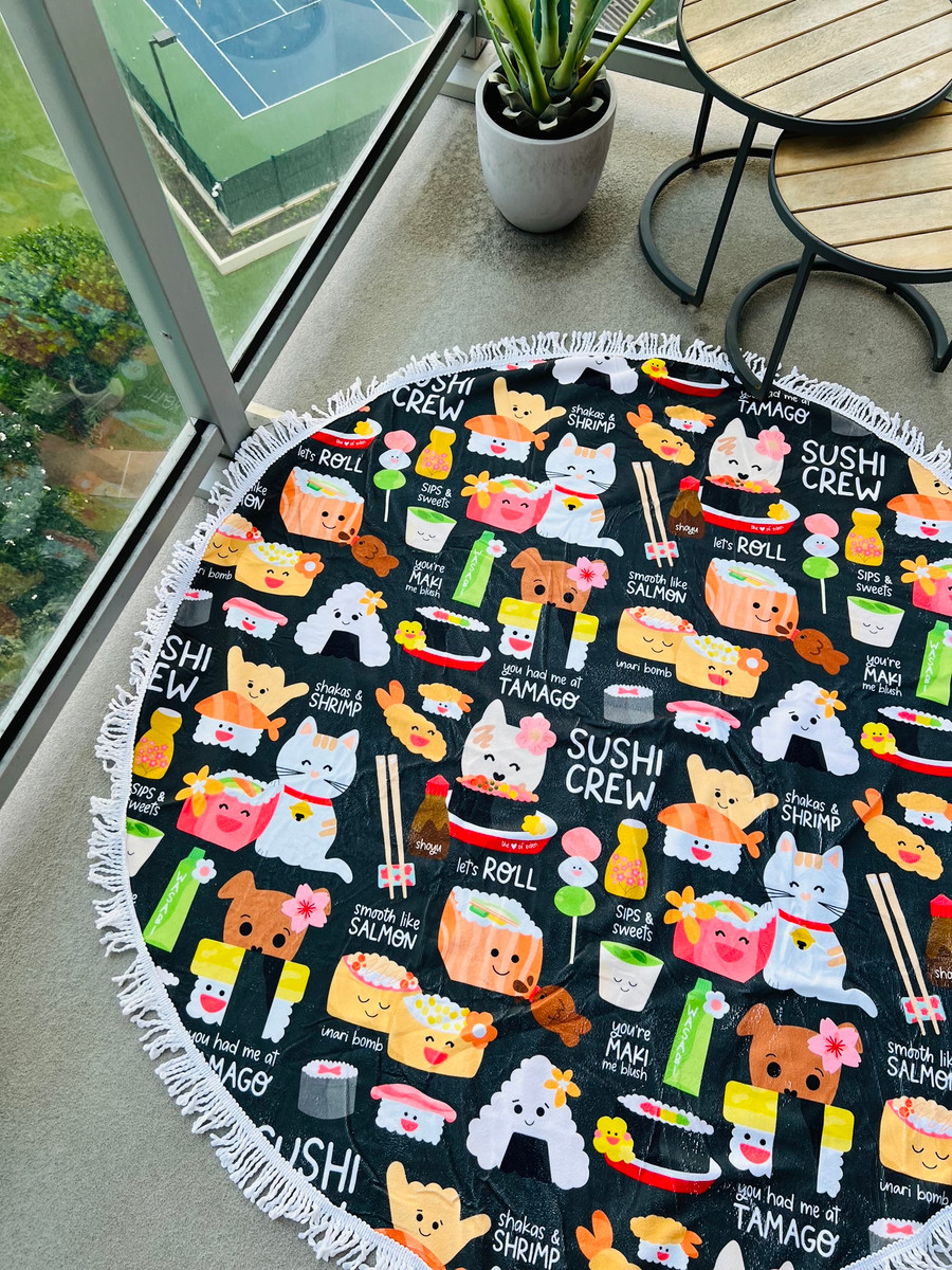 Round Towel: Sushi Crew