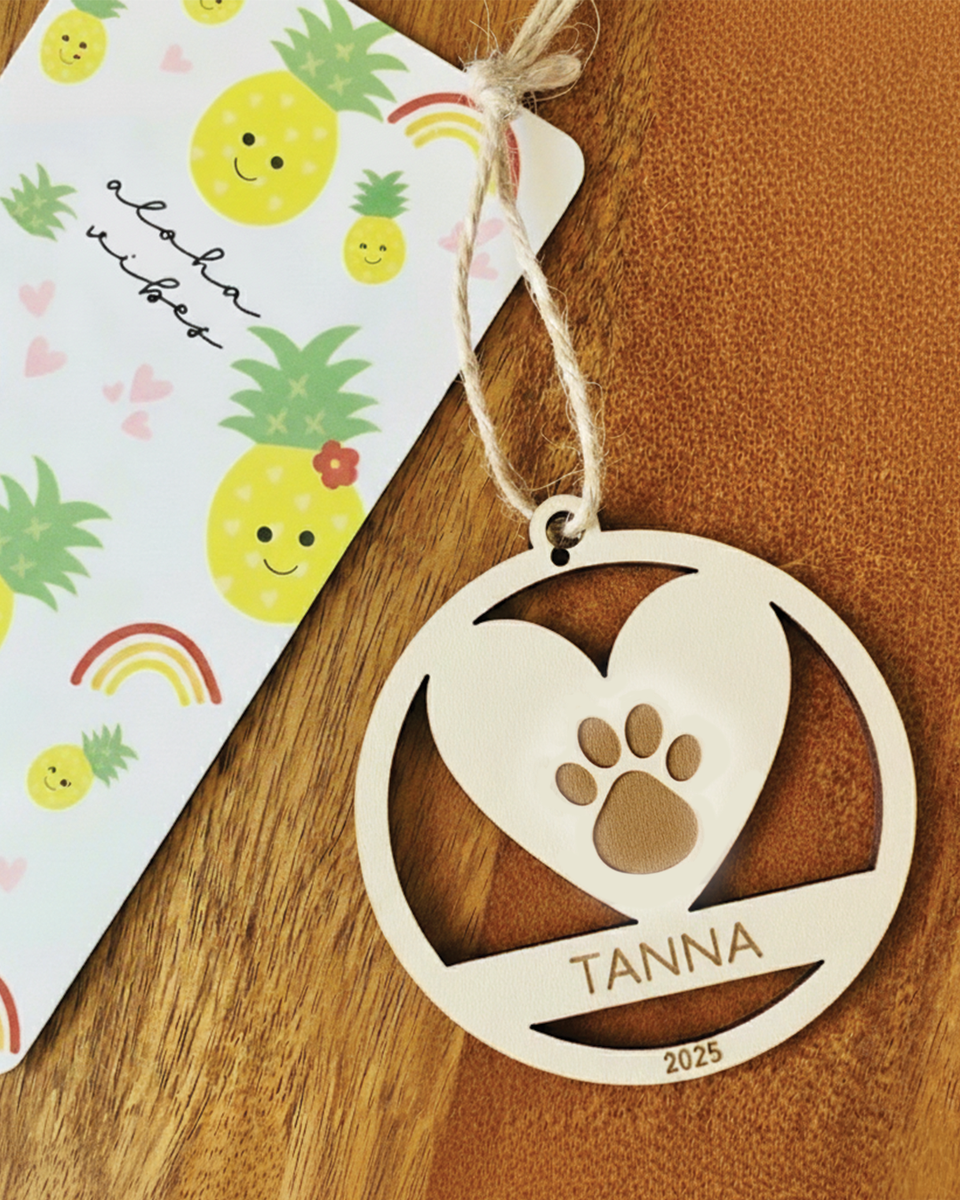 [PREORDER] Custom Ornament: Heart Paw