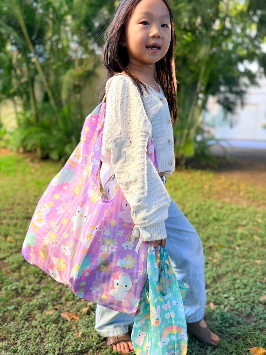 Medium Tote: Plaid Ol' Days