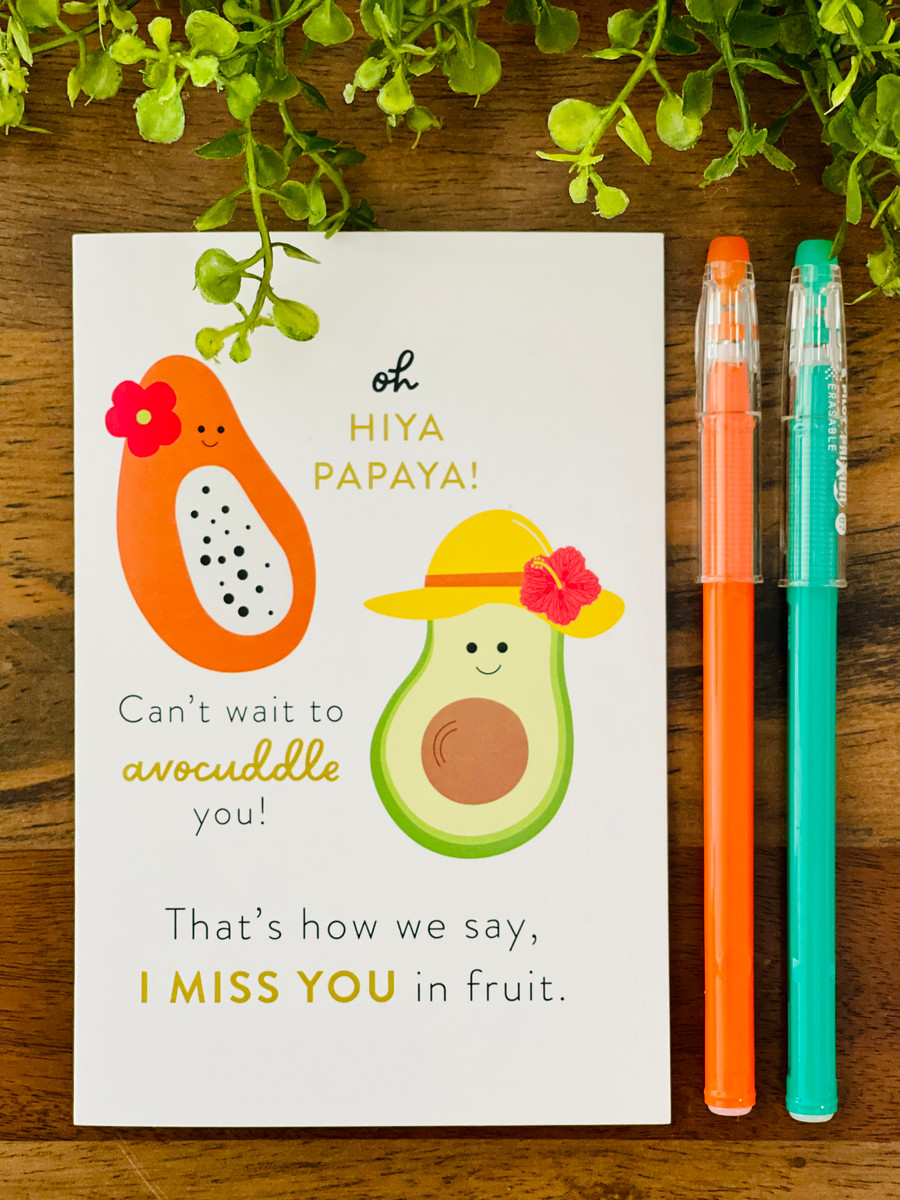 Greeting Card: Hiya Papaya! Avocuddle  You.