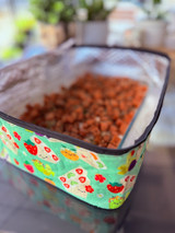 Potluck Cooler Bag: Sando Life