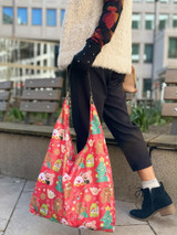 Medium Tote: Howzit Santa