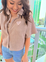 Heart Crinkle Collar Top: Mauve